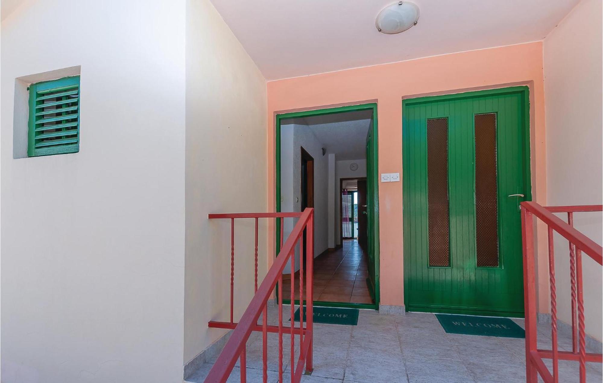 Gorgeous Apartment In Tisno With Kitchen Εξωτερικό φωτογραφία